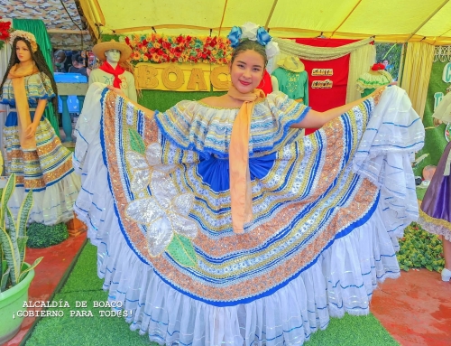 Festival Departamental de Trajes Originales de Nuestro Folklore en Boaco