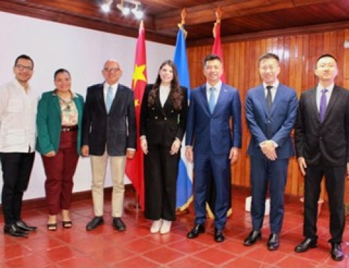 Visita del Embajador de la República Popular China a la Secretaría de Economía Creativa